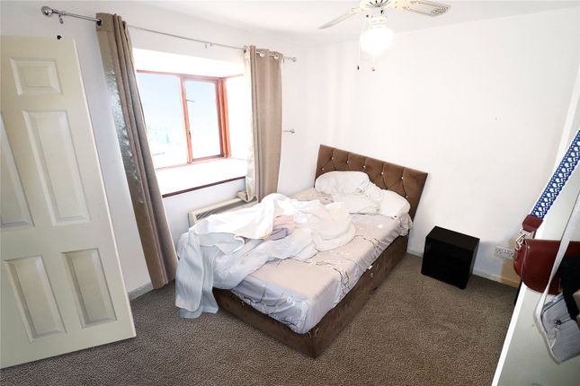 61, Hattersfield Close, Kent photo 4