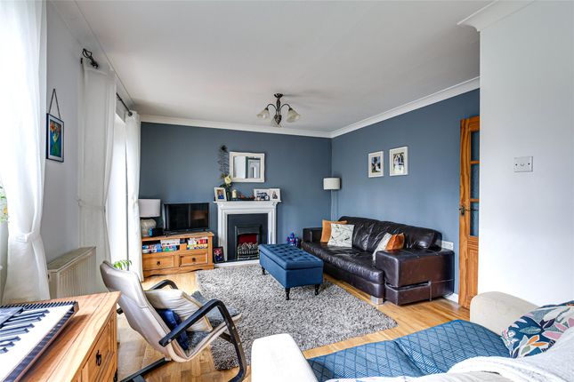 90, The Greenway, Oxted photo 2