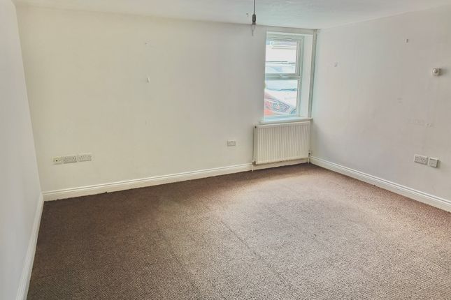 4 Bishops Place, Church Street, Highbridge photo 4