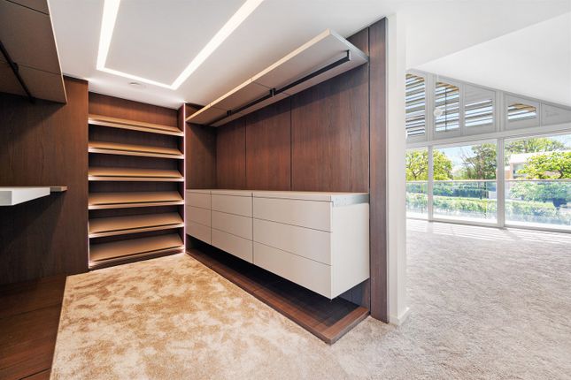 Master Dressing Room