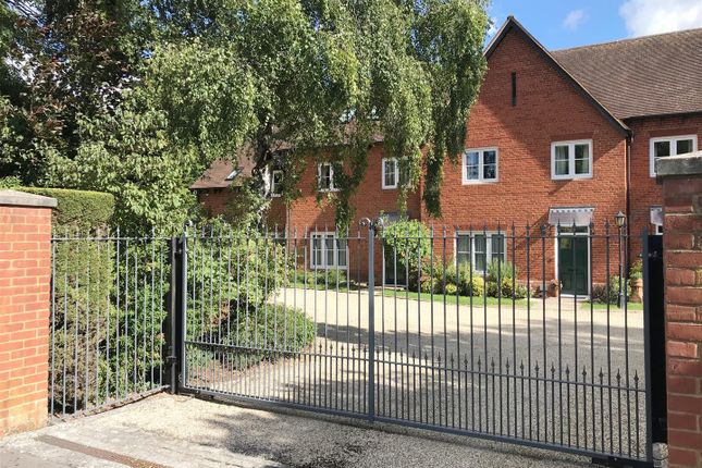 Semi-detached house for sale in Copperbeech Place, Newbury