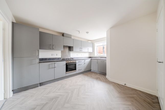 5, Slim Drive, Gedling, Nottingham photo 4