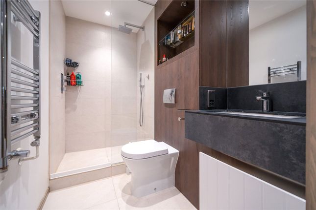 Flat 24, Kirk House, 97, High Street, West Drayton photo 4