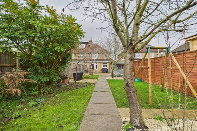 150 Stanbridge Road, Leighton Buzzard photo 3