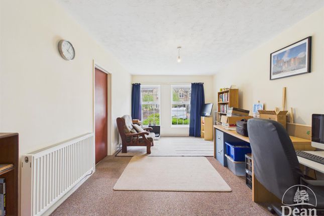 3, Marine Gardens, Coleford photo 3