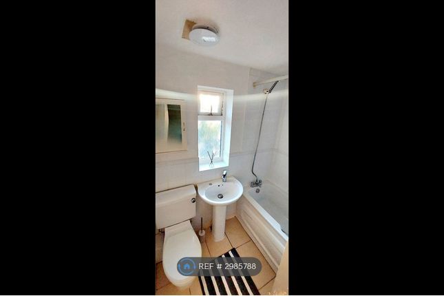 Taverners Road, Leicester photo 5