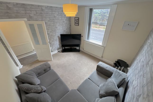 5, Welholme Villas, Barrow-upon-humber photo 4