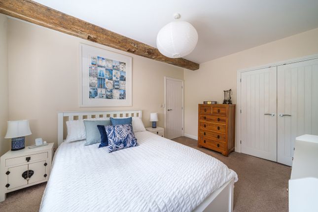 Flat for sale in Mill Lane, Avening, Tetbury, Gloucestershire