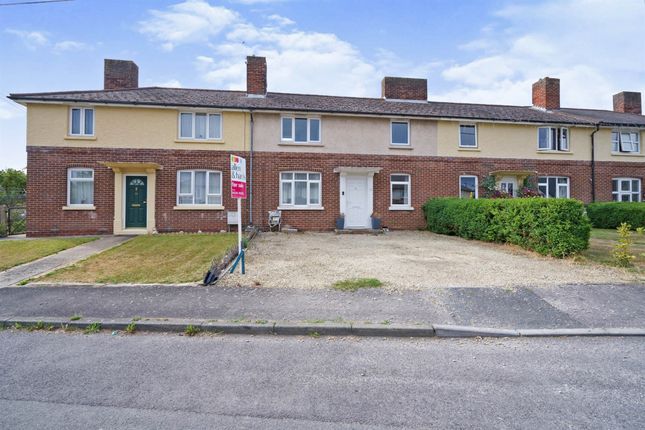 Thumbnail Terraced house for sale in North Road, Didcot