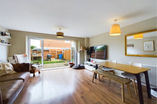 8, Horsley Road, Maidenhead photo 3