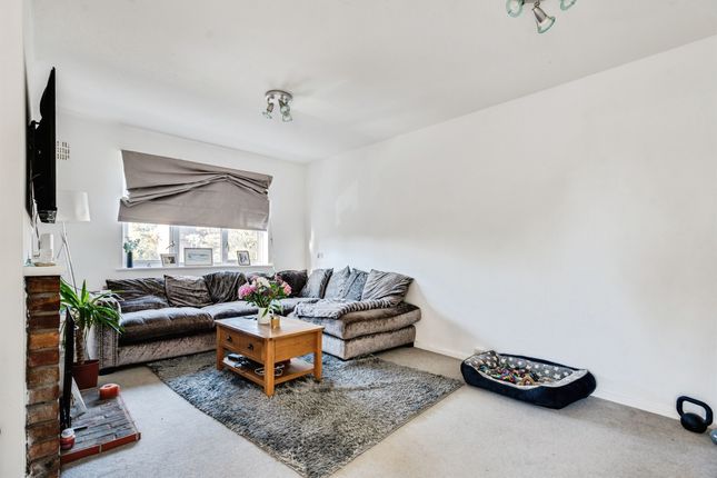 57, Lyford Close, Abingdon photo 3
