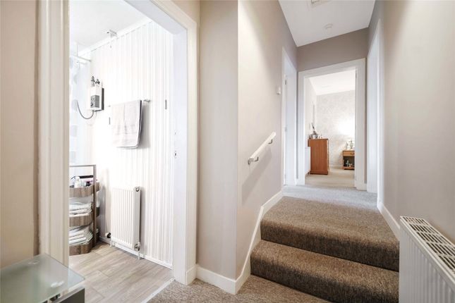 41, Croftside Avenue, Lanarkshire photo 2
