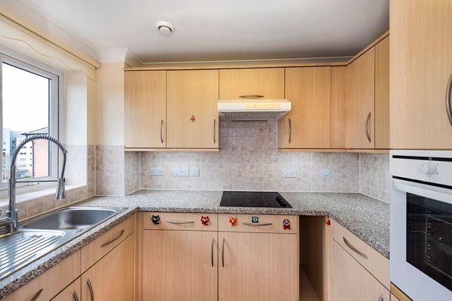 Flat for sale in 1 Bedroom Retirement Flat, Medway Wharf Road, Tonbridge