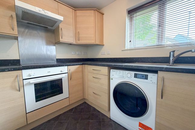 82, Cromwell Ford Way, Blaydon photo 3