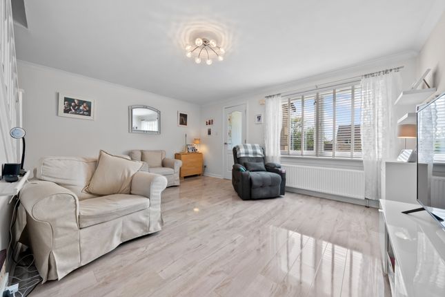 20, Bonnyvale Place, Falkirk photo 2