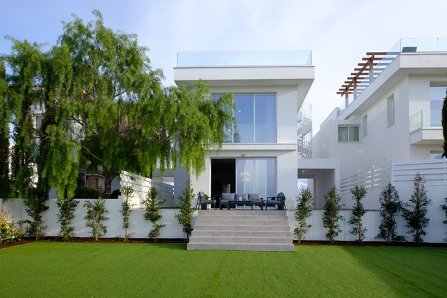 Thumbnail Villa for sale in Dromolaxia, Larnaca, Cyprus