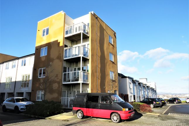 Thumbnail Flat to rent in Pearse Close, Penarth