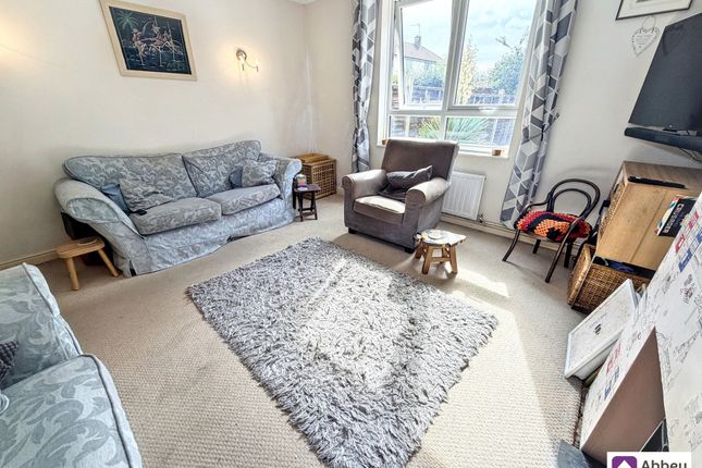 1 Chadwick Walk, Leicester photo 3