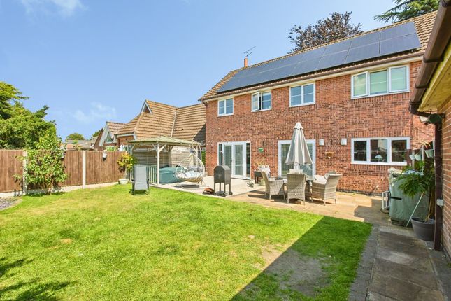 12, Courtland Gardens, Alvaston photo 2