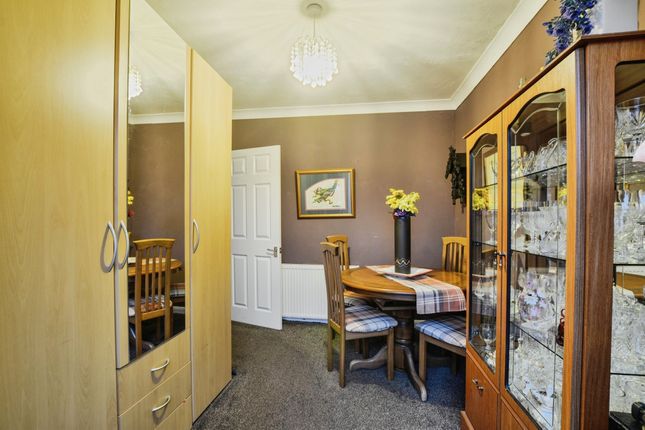 5, Elizabeth Court, Skegness photo 3
