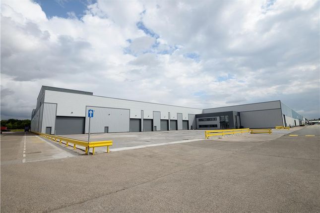 Light industrial to let in Unit 32, Triumph Business Park, Speke, Liverpool, Merseyside