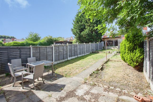 98, Dalton Lane, Rotherham photo 4