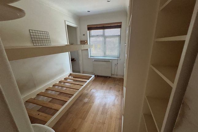 Tennison Road, London photo 5