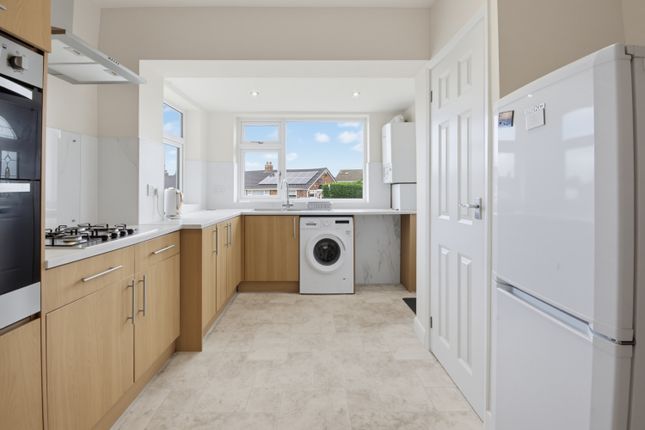 30, Orchard Way, Selby photo 4