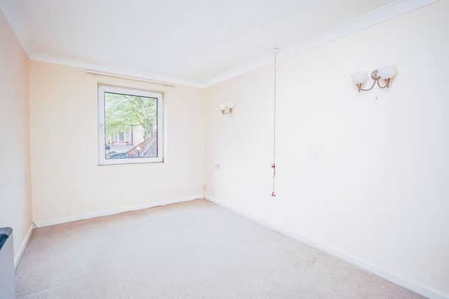 Flat for sale in Tudor Court, Sutton Coldfield