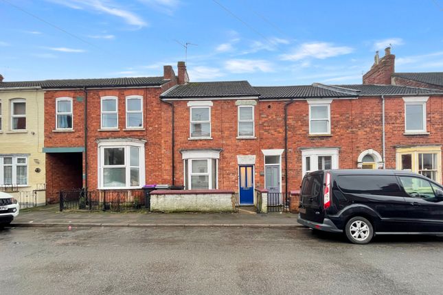 Thumbnail Terraced house for sale in St. Annes Street, Grantham