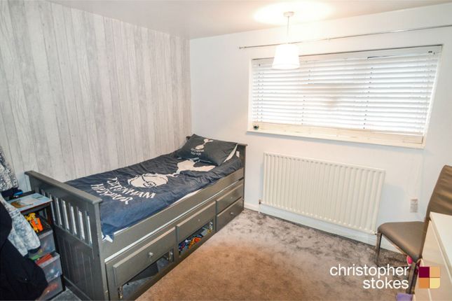 Terraced house to rent in Whitefields Road, Cheshunt, Waltham Cross, Hertfordshire