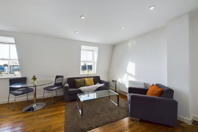 Thumbnail Flat to rent in Regal Court, Malvern Road, Queen's Park, London