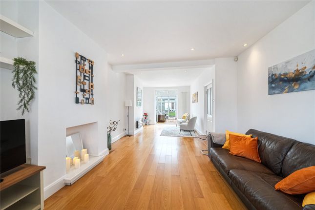 22, Blacklands Road, London photo 2