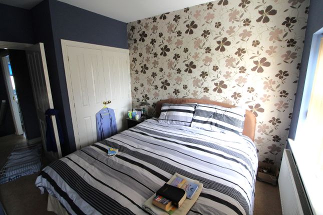 Town house for sale in Pippin Close, Misterton, Doncaster, Nottinghamshire