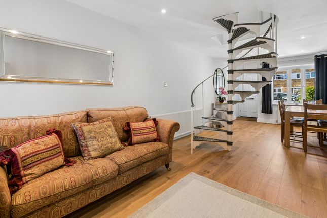 95 Westborough Road, Maidenhead photo 2