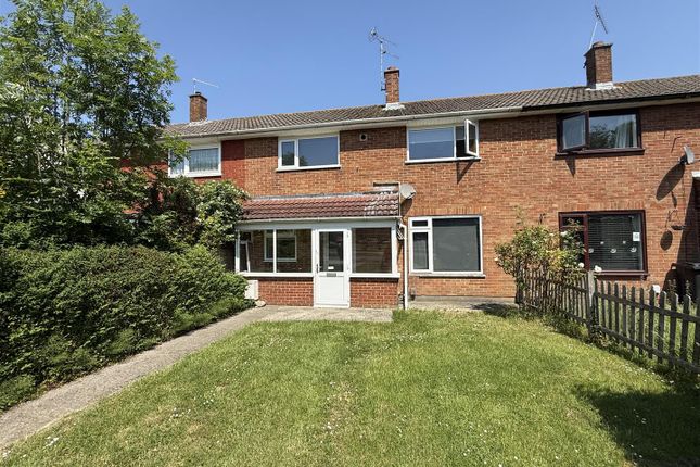 5-bed house on 607, Queens Drive, Swindon, £230,000