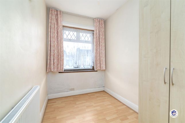 Terraced house for sale in Cavendish Road, London