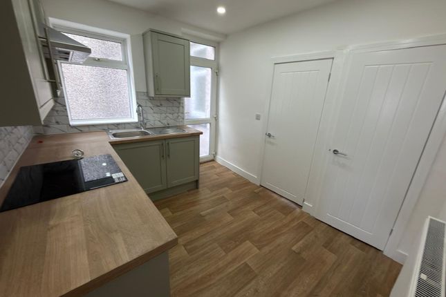 2 Clarence Street, Aberdare photo 4