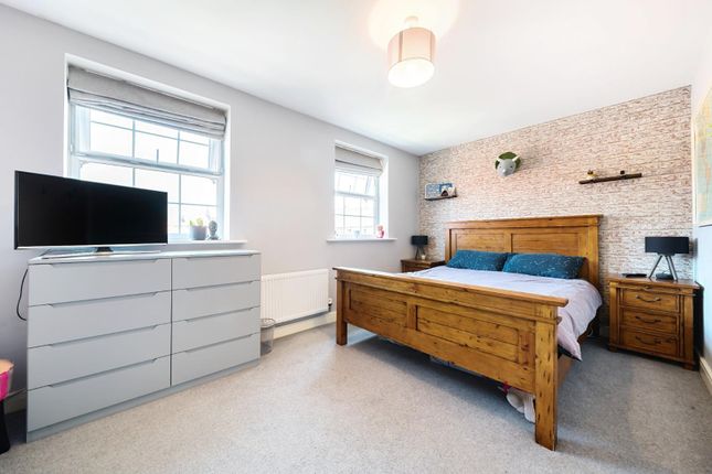 Town house for sale in Bells Yard Close, Horncastle
