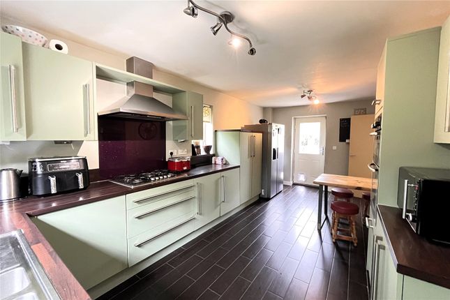 33, St. Swithins Road, Fleet photo 2
