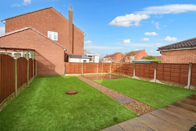 Terraced house for sale in Rosewood Court, Rothwell, Leeds, West Yorkshire