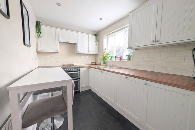 11, Mill Croft, Cheshire photo 4