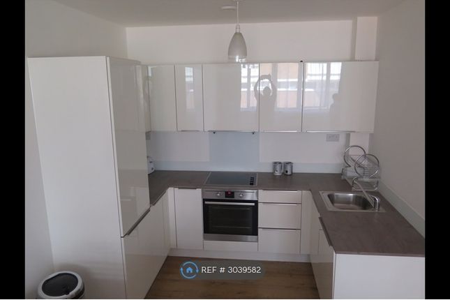 Apartment  Exchange House  Market Street, Maidenhead photo 4