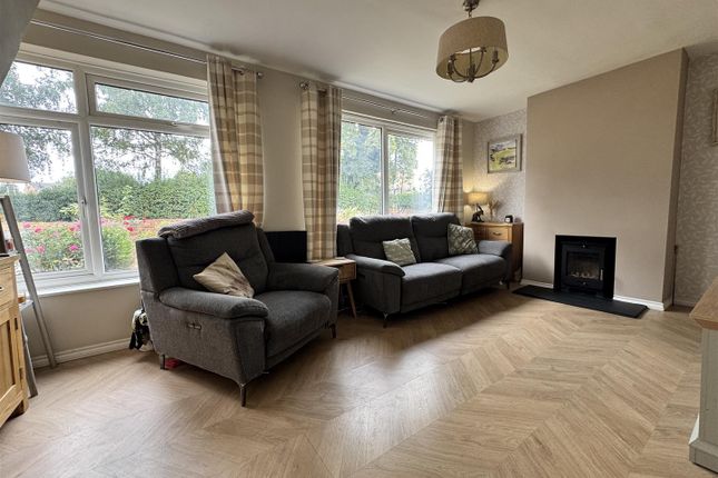 124, Watery Lane, Newent photo 4
