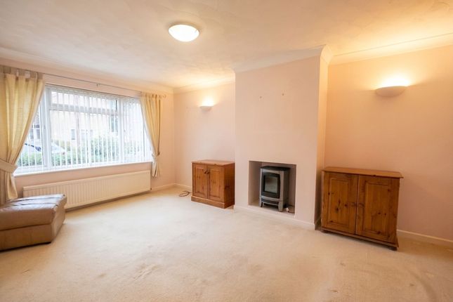 7 Philippa Close, Ely photo 2