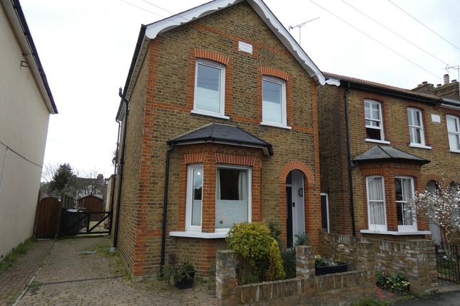 Thumbnail Detached house for sale in Kings Road, Feltham