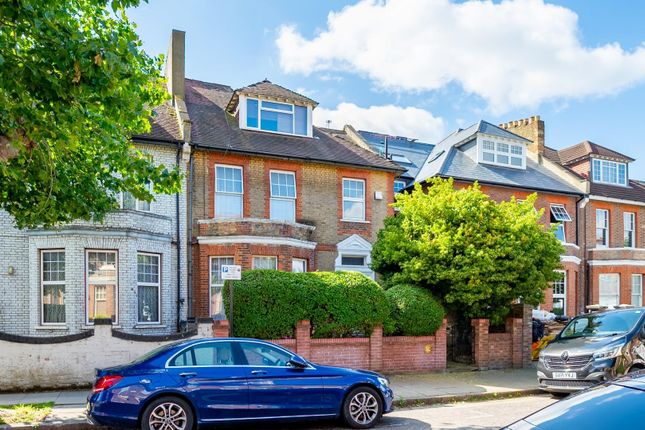 Property for sale in Filey Avenue, London N16