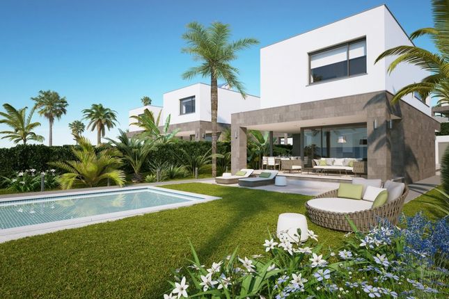 Property for sale in Bahia Las Rocas III, Arrabal Calataraje, 37, 29691 Manilva, Málaga, Spain