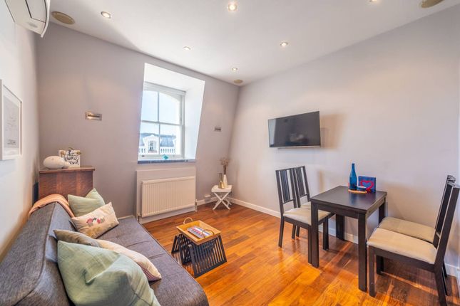 Thumbnail Flat to rent in Clanricarde Gardens, Notting Hill, London