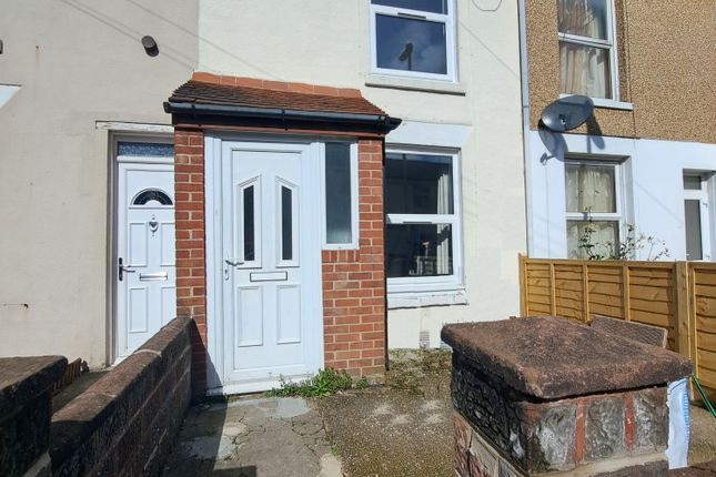 Terraced house to rent in Bedford Street, Gosport